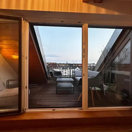 Nr 14 - Hochwertiges 3 Maisonette Mit Grosszugigen Wohnbereich Und Balkon * Lipsko