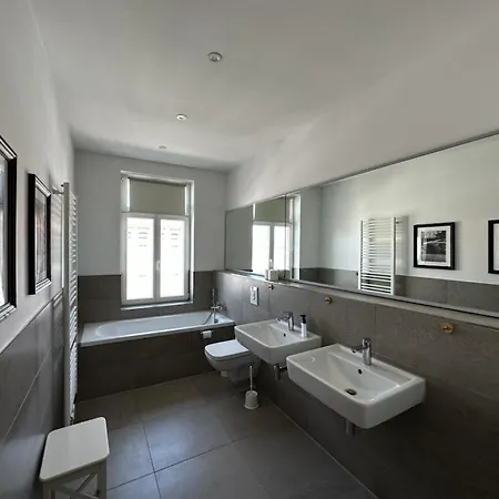 Nr 14 - Hochwertiges 3 Maisonette Mit Grosszugigen Wohnbereich Und Balkon Apartmán