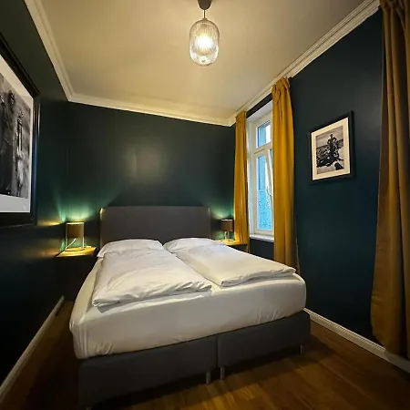 Nr 14 - Hochwertiges 3 Maisonette Mit Grosszugigen Wohnbereich Und Balkon Leipzig
