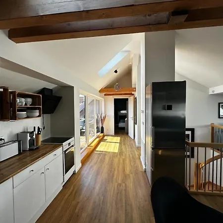 Nr 14 - Hochwertiges 3 Maisonette Mit Grosszugigen Wohnbereich Und Balkon * Leipzig